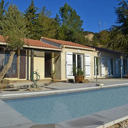Tranquil Vineyard Villa, Berlou, Cleaning Included Vila