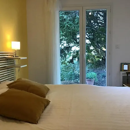 Tranquil Vineyard Villa, Berlou, Cleaning Included Vila Berlou