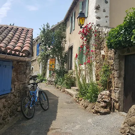 Tranquil Vineyard Villa, Berlou, Cleaning Included *